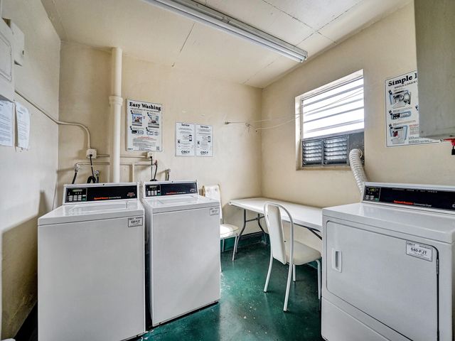 1333 E Hallandale Beach Boulevard 302, Hallandale Beach, FL 33009