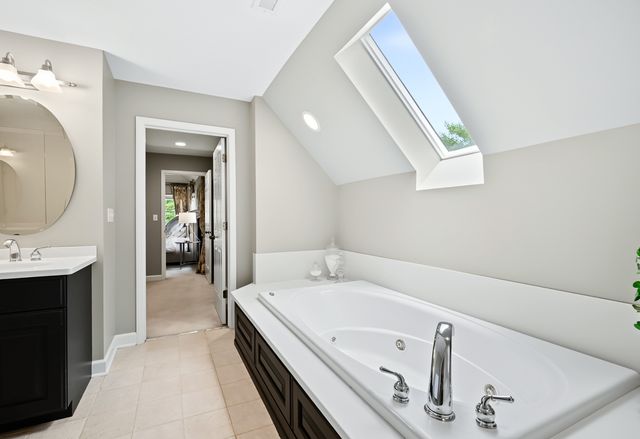 1028 Shady Lane, Glen Ellyn, IL 60137
