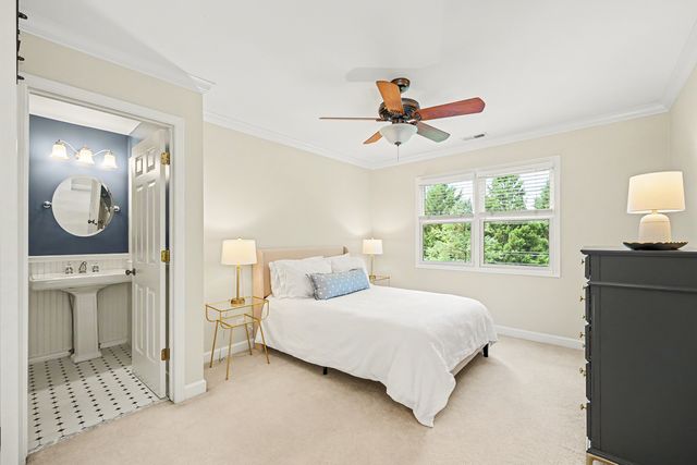 1028 Shady Lane, Glen Ellyn, IL 60137