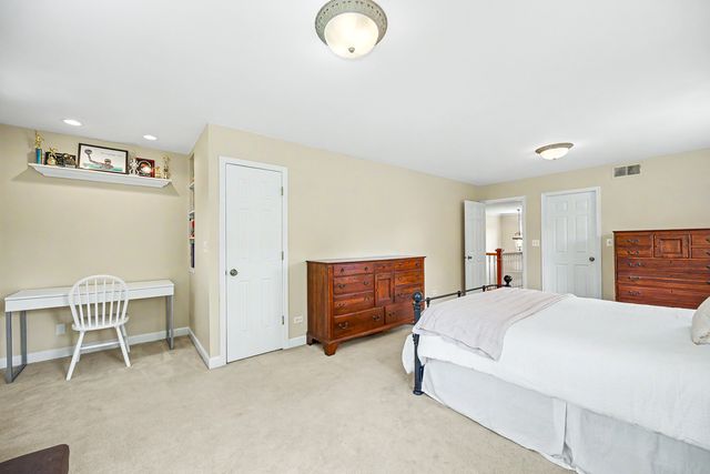 1028 Shady Lane, Glen Ellyn, IL 60137