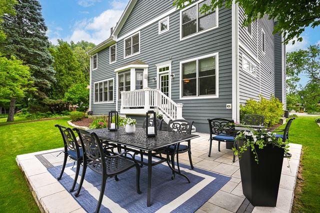 1028 Shady Lane, Glen Ellyn, IL 60137