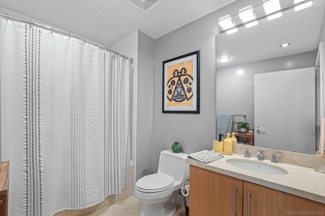 325 7Th 308, San Diego, CA 92101