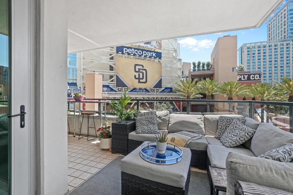 325 7Th 308, San Diego, CA 92101