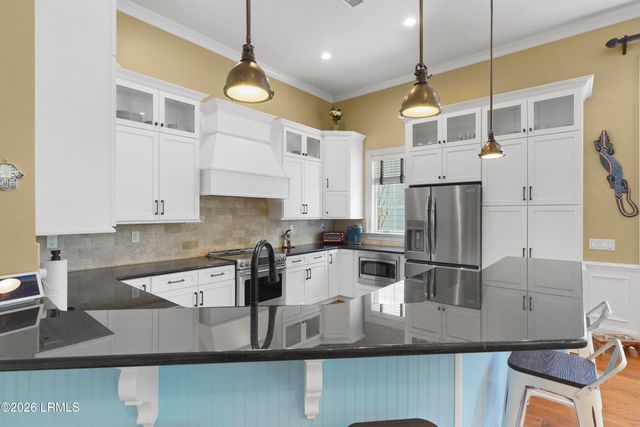 40 Blue Trail Court, Bluffton, SC 29910