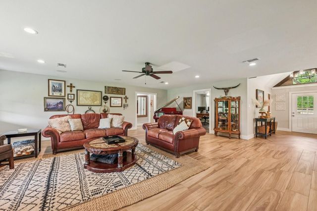 16303 Cimmaron Drive, Stagecoach, TX 77355