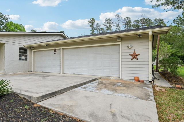 16303 Cimmaron Drive, Stagecoach, TX 77355