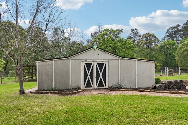 16303 Cimmaron Drive, Stagecoach, TX 77355