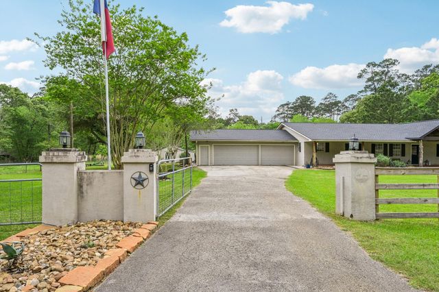 16303 Cimmaron Drive, Stagecoach, TX 77355