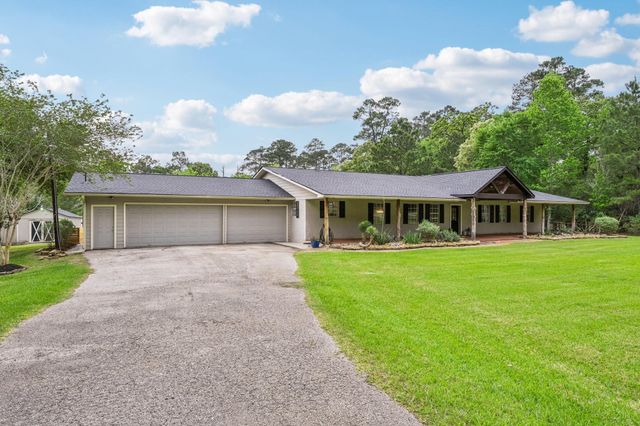 16303 Cimmaron Drive, Stagecoach, TX 77355