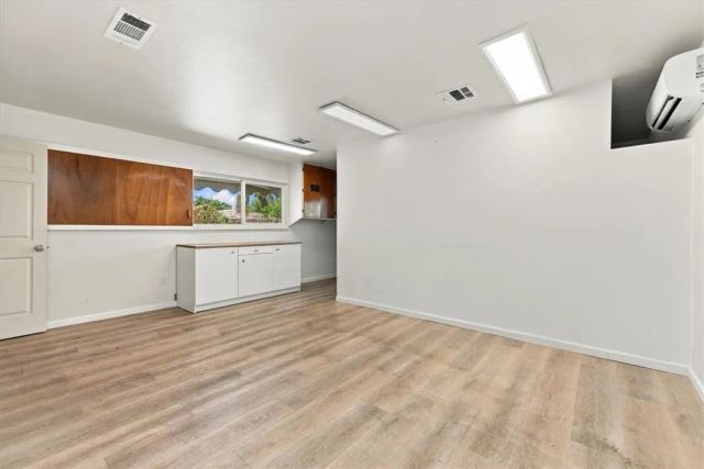 5985 Kitty Hawk Drive, Riverside, CA 92504