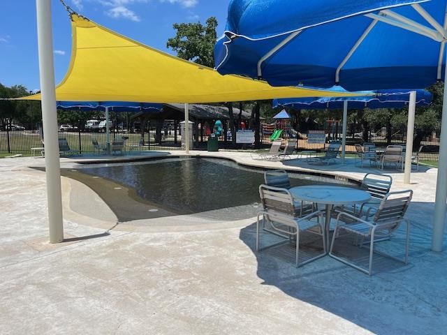 508 Trail Dust DR, Cedar Park, TX 78613