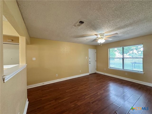 2101 Spicewood Drive, Killeen, TX 76543