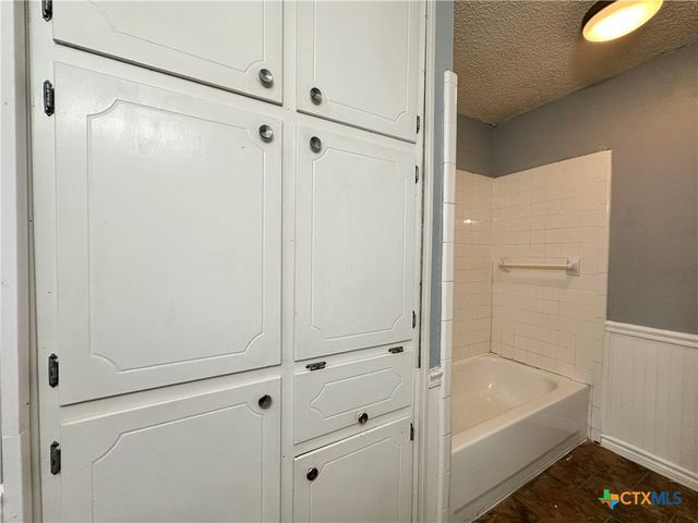 2101 Spicewood Drive, Killeen, TX 76543