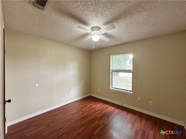 2101 Spicewood Drive, Killeen, TX 76543