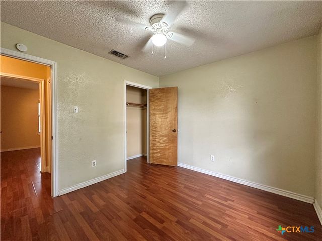 2101 Spicewood Drive, Killeen, TX 76543