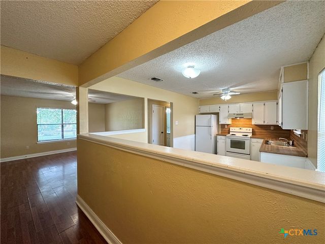 2101 Spicewood Drive, Killeen, TX 76543