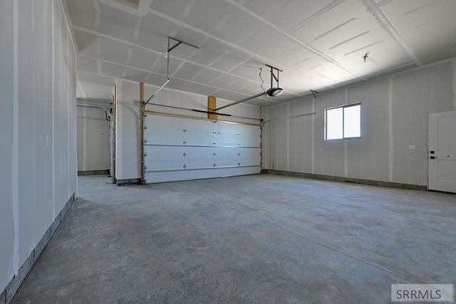 831 E 1560 N, Shelley, ID 83274