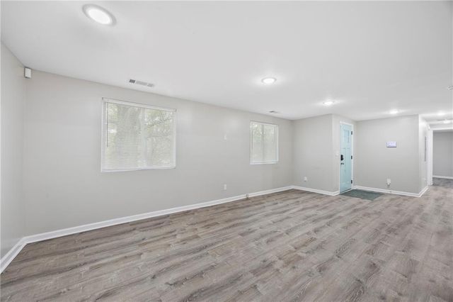 10 Caroline Drive, Stockbridge, GA 30281