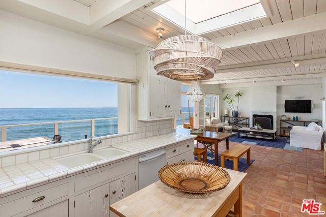 24216 Malibu Road, Malibu, CA 90265