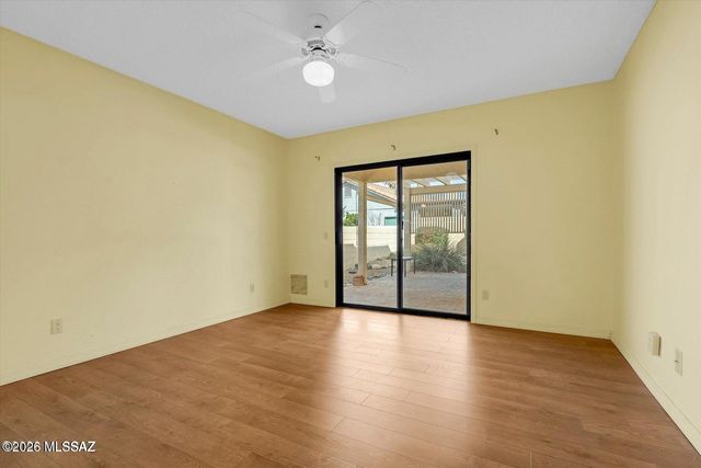64510 E Canyon Shadows Lane, Tucson, AZ 85739