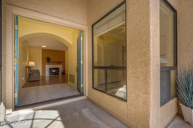 64510 E Canyon Shadows Lane, Tucson, AZ 85739