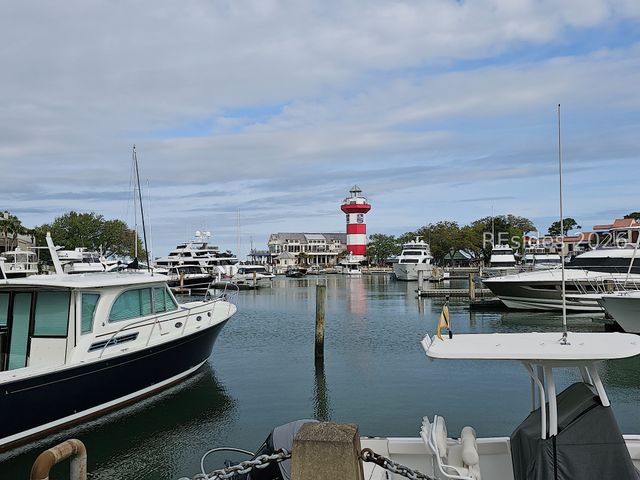 81 Harbour Psge, Hilton Head Island, SC 29928