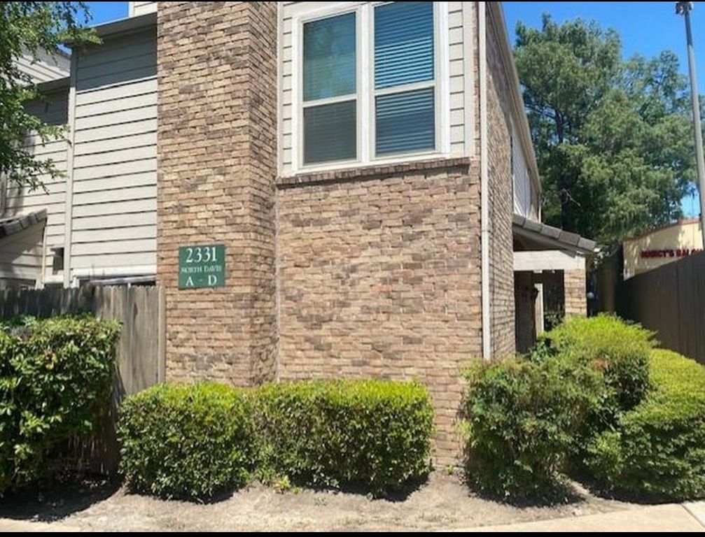 2331 N Davis Drive D, Arlington, TX 76012