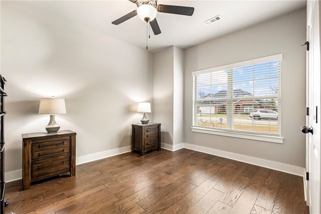 1122 Giulia Avenue, Tontitown, AR 72762