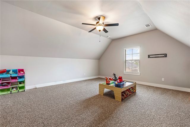 1122 Giulia Avenue, Tontitown, AR 72762