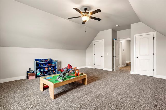 1122 Giulia Avenue, Tontitown, AR 72762