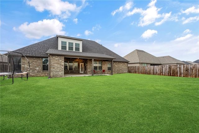 1122 Giulia Avenue, Tontitown, AR 72762