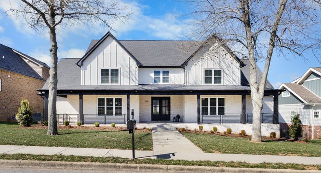 474 Pond Apple Rd, Clarksville, TN 37043
