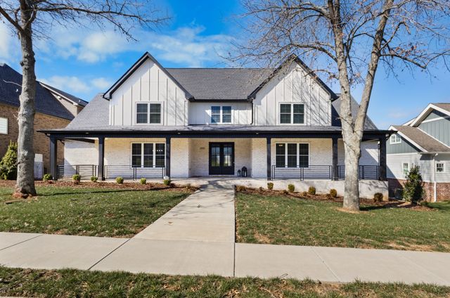 474 Pond Apple Rd, Clarksville, TN 37043