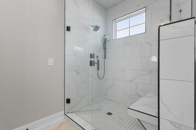 474 Pond Apple Rd, Clarksville, TN 37043