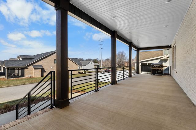 474 Pond Apple Rd, Clarksville, TN 37043