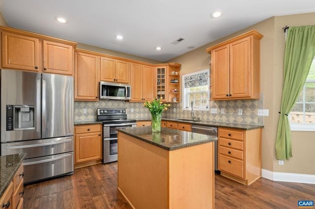 1156 FOXVALE LN, Charlottesville, VA 22902