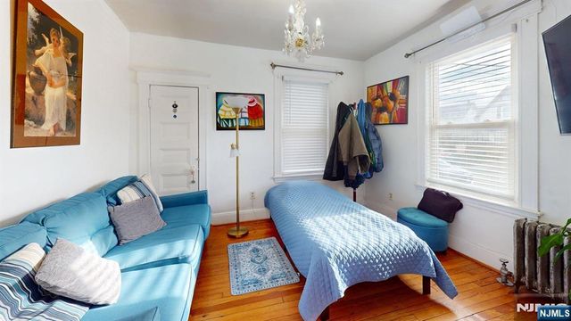 167 Valley Brook Avenue, Lyndhurst, NJ 07071