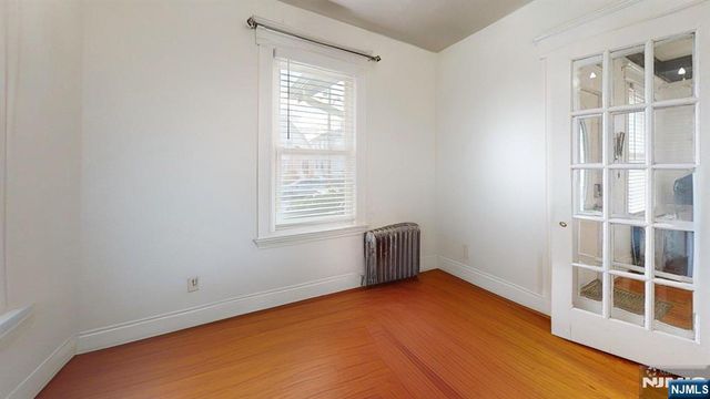 167 Valley Brook Avenue, Lyndhurst, NJ 07071