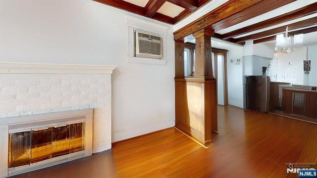 167 Valley Brook Avenue, Lyndhurst, NJ 07071