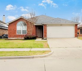 1934 Tawakani Lane, Little Elm, TX 75068