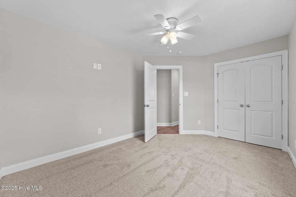 Image 22 of property listing at 92 Hampton Way, Snow Hill, NC 28580