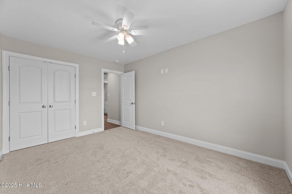 Image 25 of property listing at 92 Hampton Way, Snow Hill, NC 28580