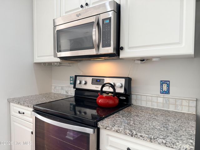 5813 Wrightsville Avenue Apt 172, Wilmington, NC 28403