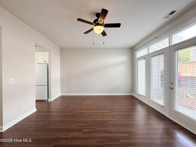 5813 Wrightsville Avenue Apt 172, Wilmington, NC 28403