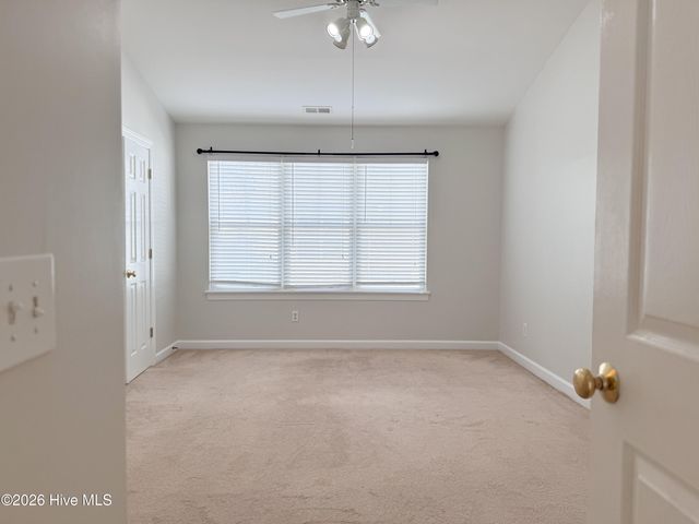 5813 Wrightsville Avenue Apt 172, Wilmington, NC 28403