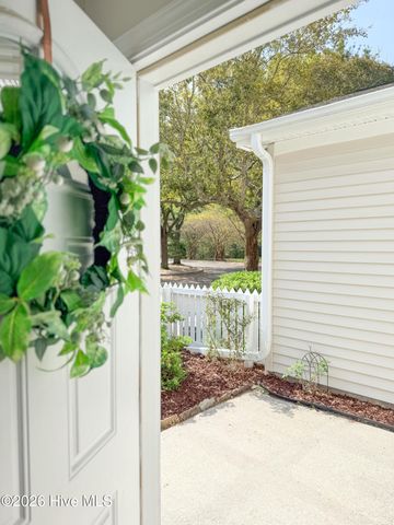 5813 Wrightsville Avenue Apt 172, Wilmington, NC 28403