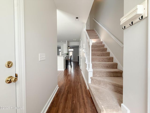 5813 Wrightsville Avenue Apt 172, Wilmington, NC 28403