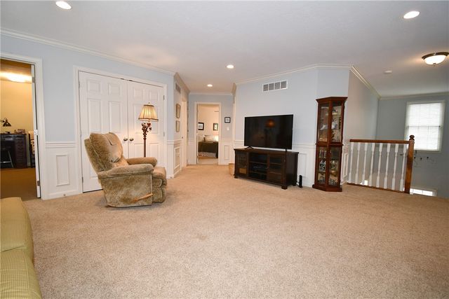 2013 Croghan Drive, Collier Twp, PA 15106