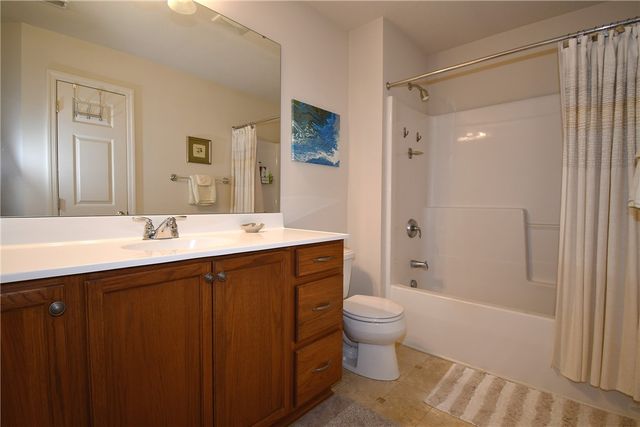 2013 Croghan Drive, Collier Twp, PA 15106