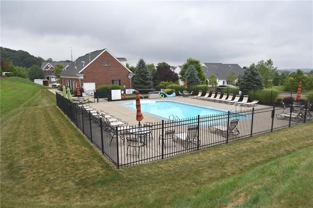 2013 Croghan Drive, Collier Twp, PA 15106